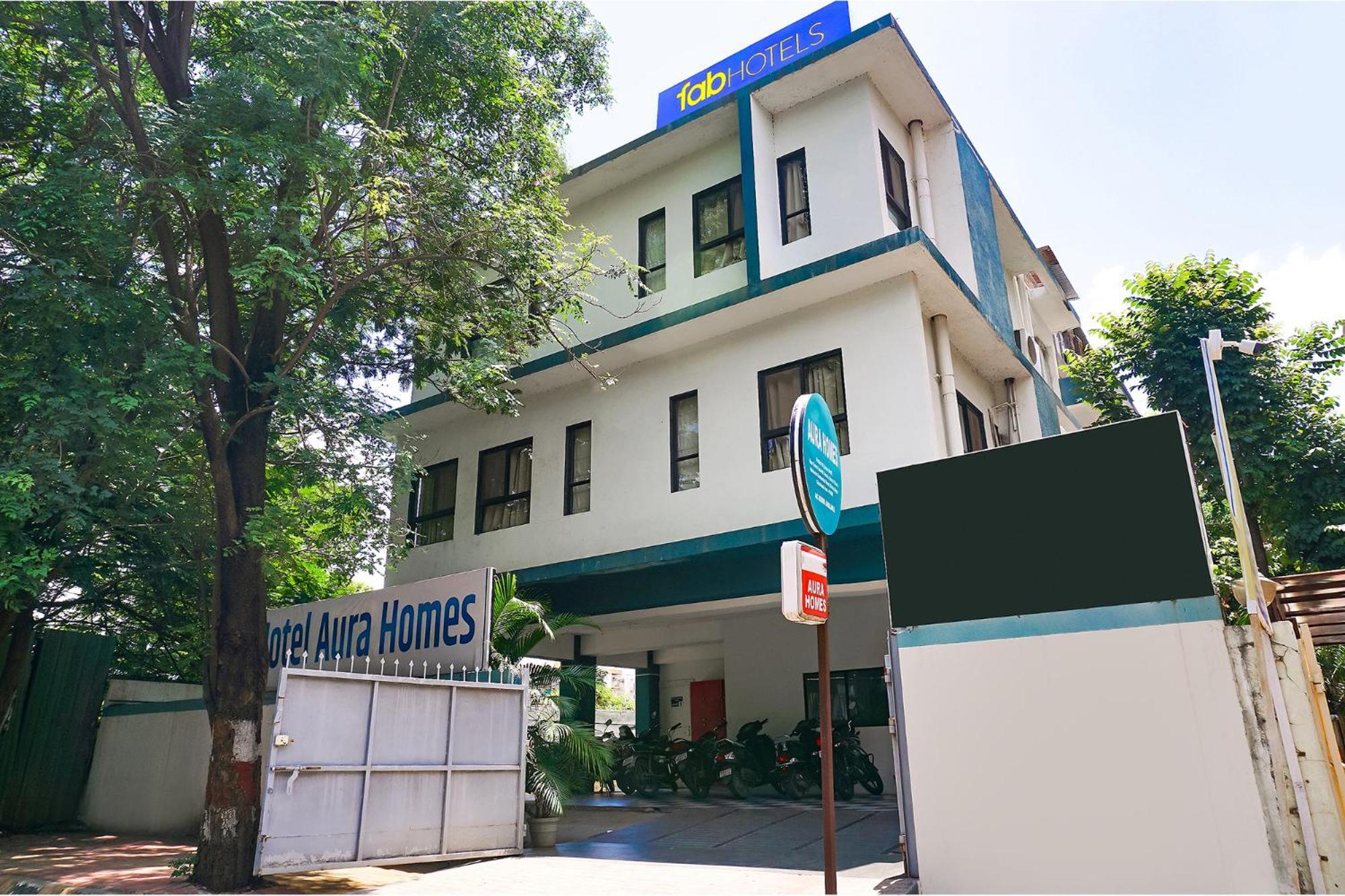 Fabhotel Aura Homes - Nr Khandoba Mandir Pimpri-Chinchwad Exterior foto